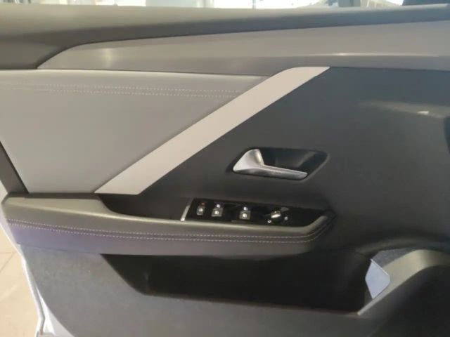 Opel Astra Business Elegance