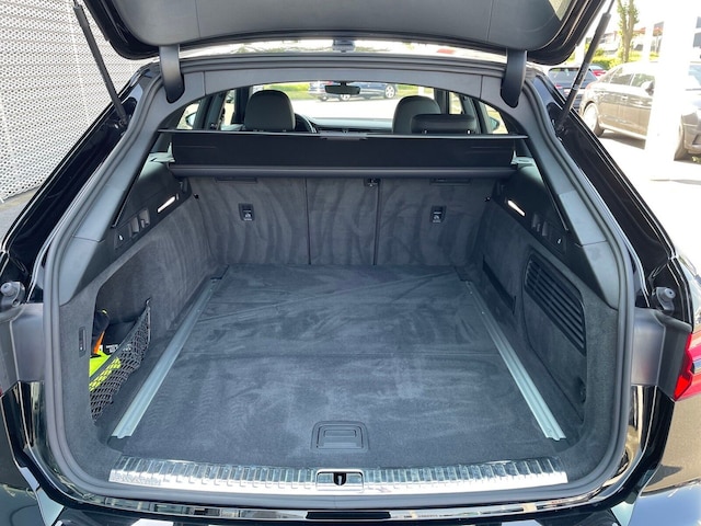 Audi A6 40 TDI Avant S-Tronic