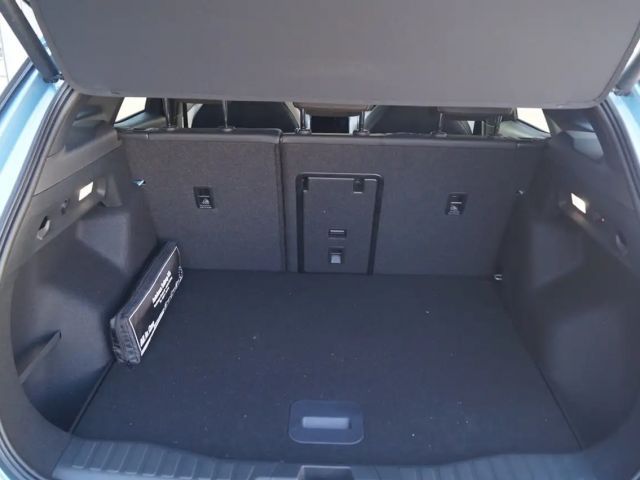 Ford Explorer Premium RWD