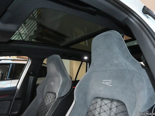 Volkswagen Golf 2.0 TDI Golf VIII R-Line