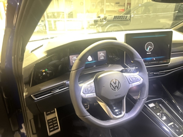 Volkswagen Golf 1.5 eTSI DSG Golf VIII