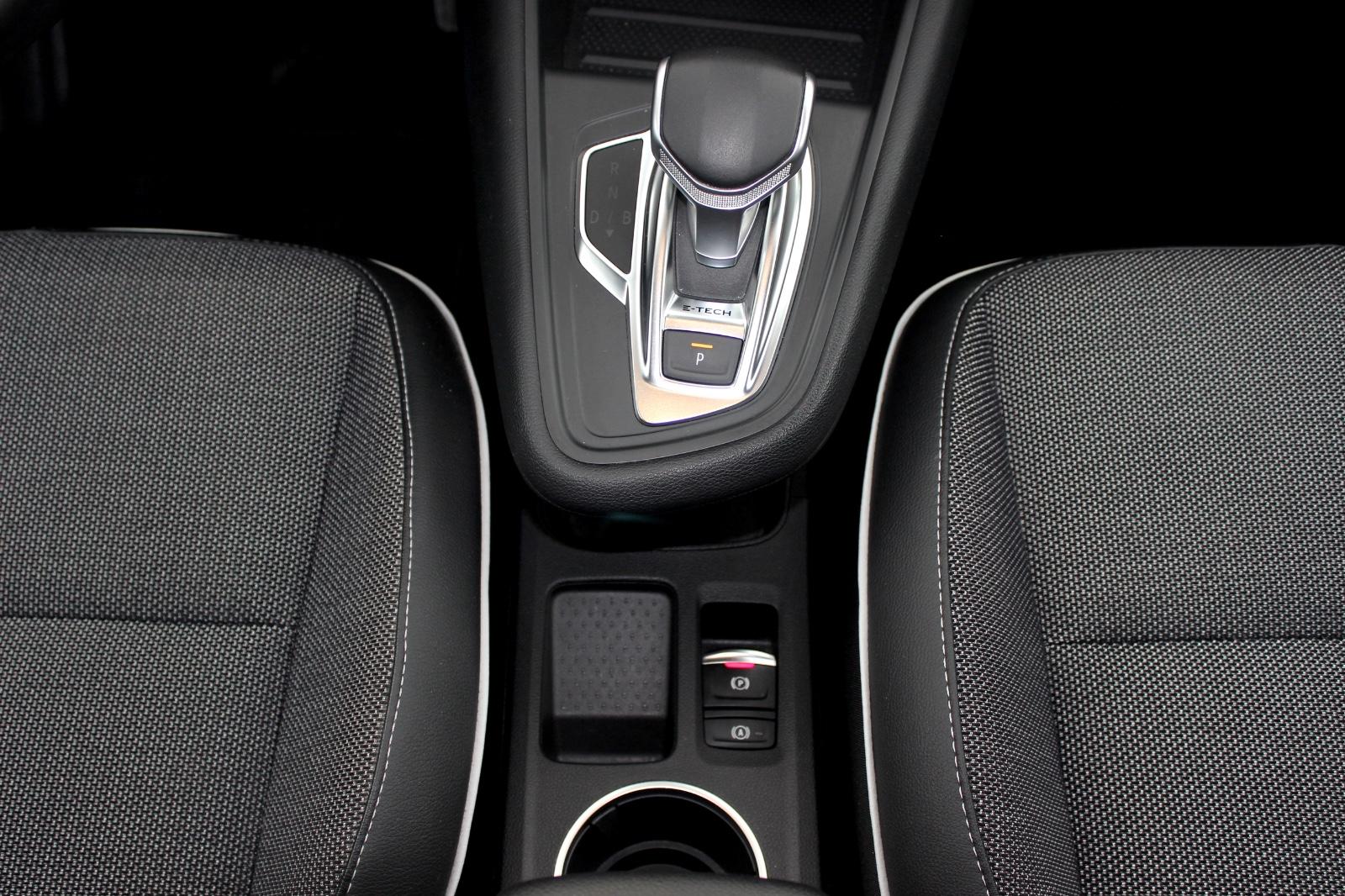 Renault Captur Bose E-Tech Intens