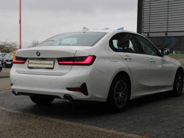 BMW 320 320d Sedan Sport Line