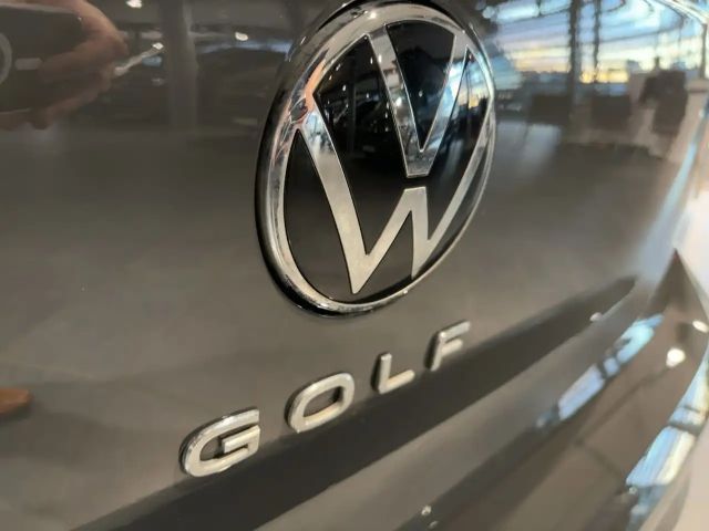 Volkswagen Golf 1.0 TSI Golf VIII Life