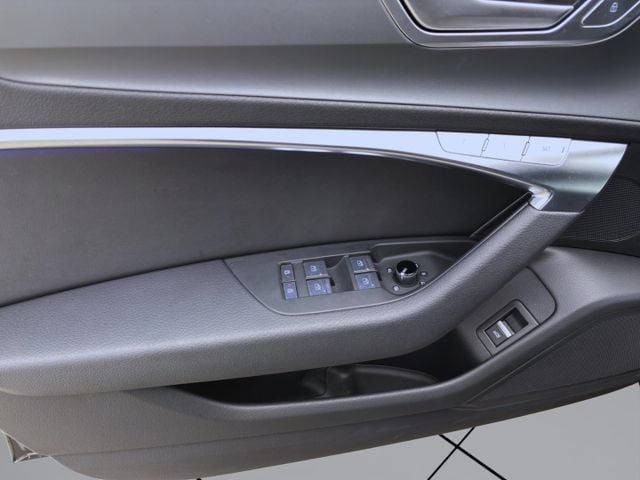 Audi A6 45 TFSI S-Line S-Tronic Sedan