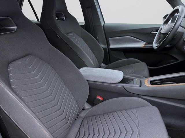 Cupra Born Born PDC SITZHZG LED KLIMA LM19 DAB+