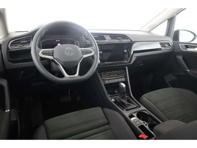 Volkswagen Touran 1.5 TSI DSG Highline Style