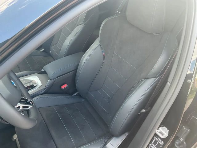 BMW 118 118d M-Sport Sedan