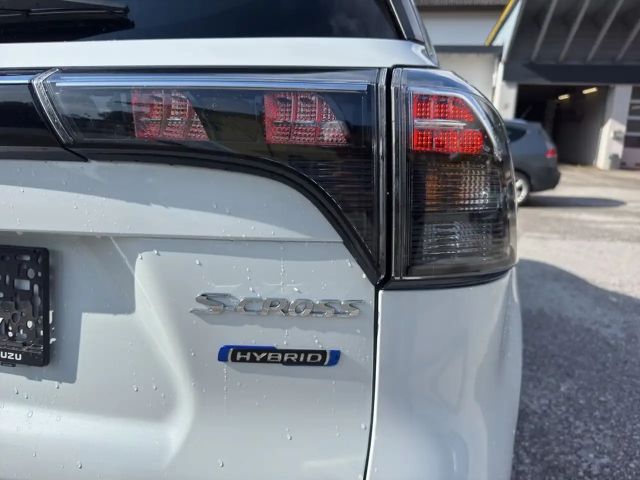 Suzuki S-Cross AllGrip Flash Hybrid