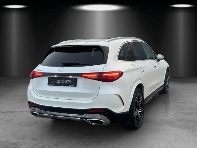 Mercedes-Benz GLC 300 AMG Line
