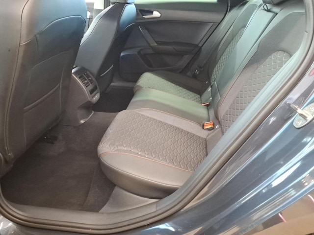 Seat Leon 1.5 eTSI DSG FR-lijn Sportstourer