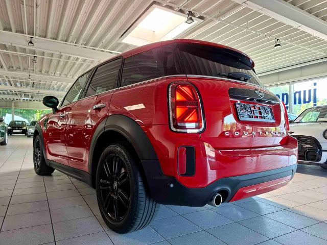 MINI Cooper Countryman Aut. Navi PanoDach E-Sitze-Leder HuD Yours Trim