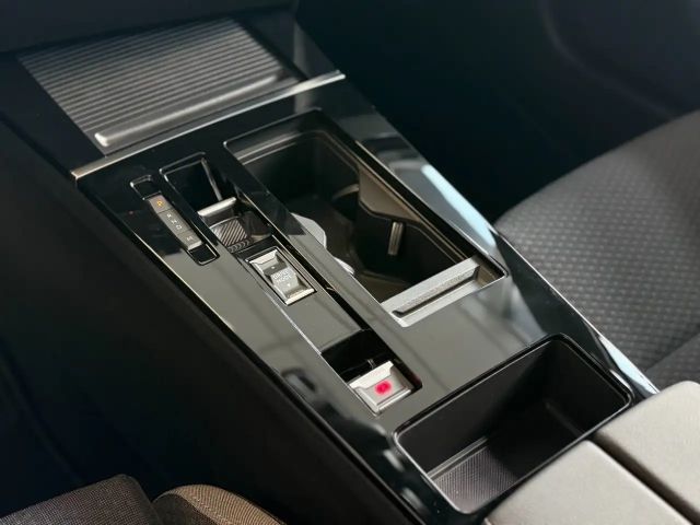 Opel Astra 1.2 Turbo Edition Turbo