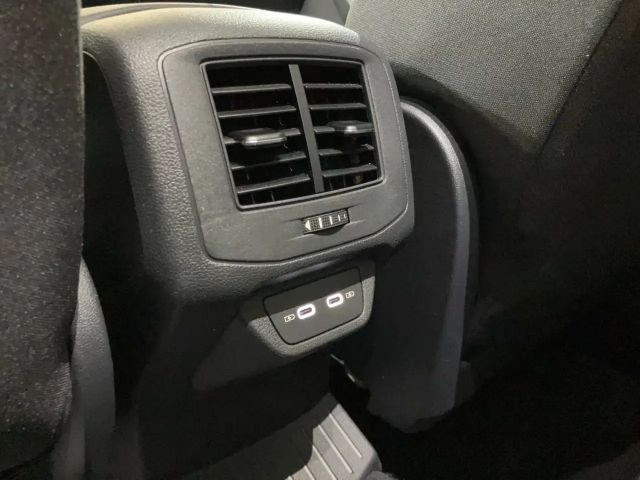 Volkswagen T-Roc DSG Style