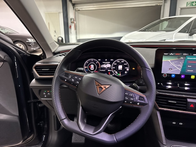 Cupra Formentor 1.5 e-HYBRID Navi Digitales Cockpit LED Sperrdiff. ACC Mehrzonenklima Fahrerprofil