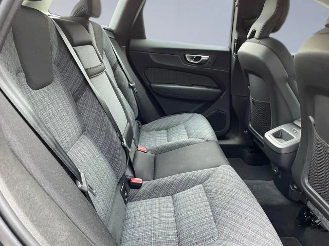 Volvo XC60 XC 60 B4 2WD Essential FAHRASSISTENZ+KAMERA+