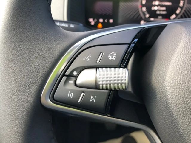 Skoda Karoq 1.5 TSI Tour