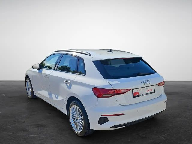 Audi A3 30 TFSI Sedan Sportback