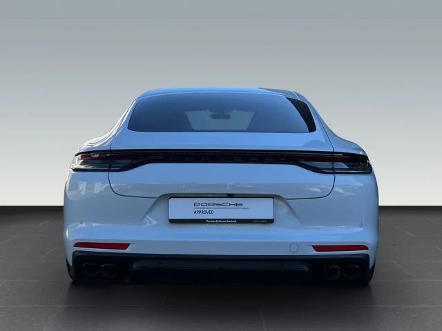 Porsche Panamera 4 E-Hybrid