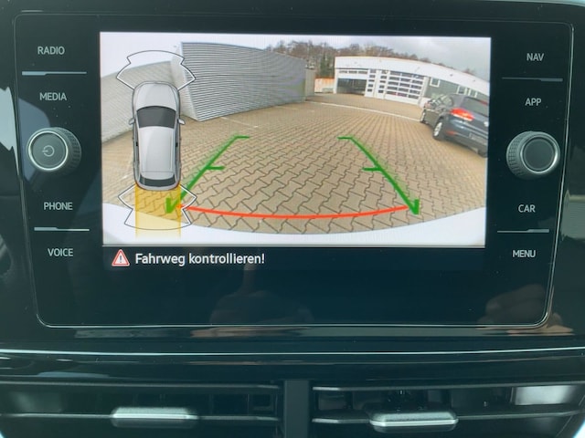 Volkswagen T-Roc 1.5 TSI DSG R-Line