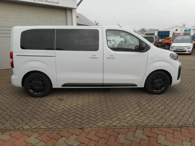 Citroën Spacetourer Plus