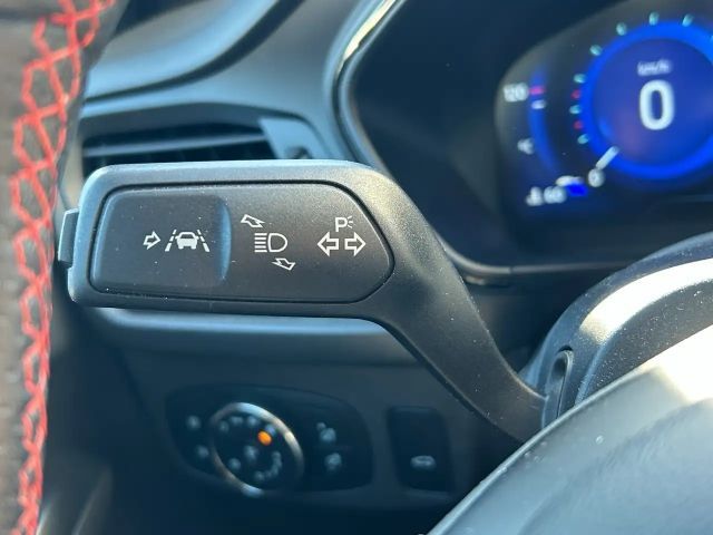 Ford Focus EcoBoost ST Line