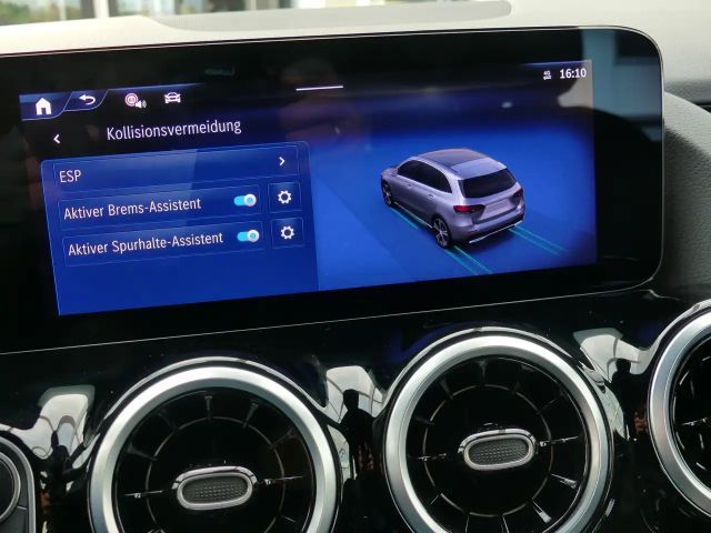 Mercedes-Benz B 180 Progressive