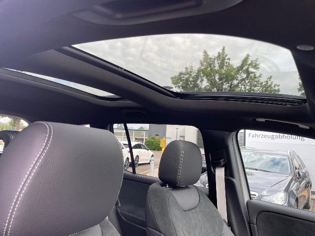 Mercedes-Benz GLB 200 4MATIC GLB 200 d