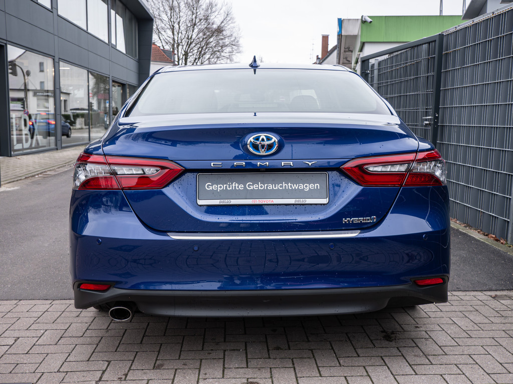 Toyota Camry Executive