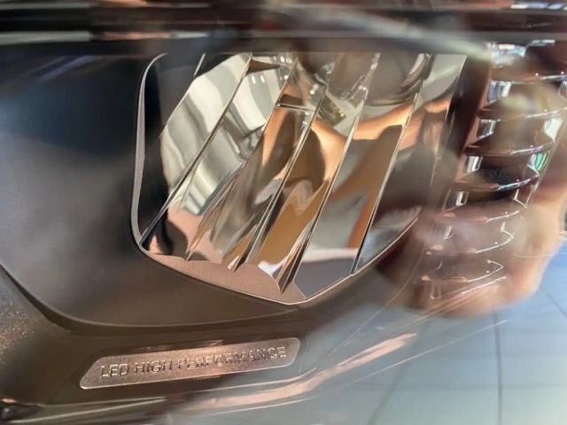 Mercedes-Benz EQA 350 4MATIC Electric Art