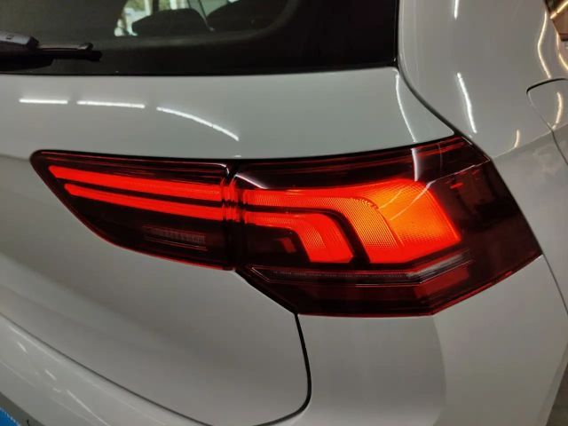 Volkswagen Golf 1.5 TSI Life