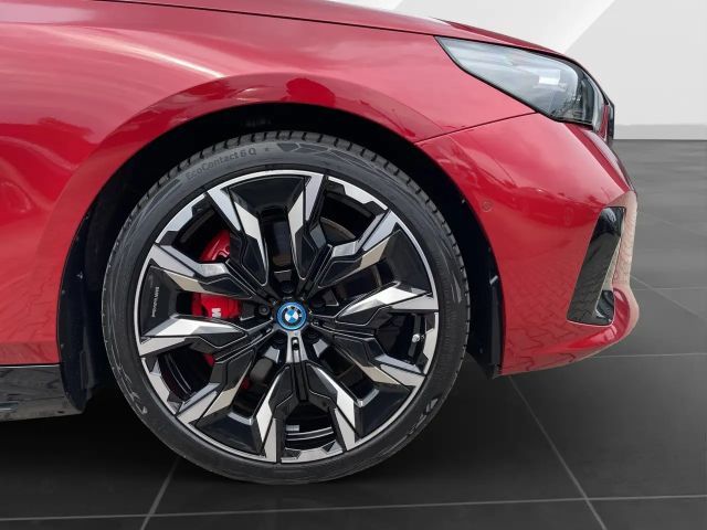 BMW i5 M-Sport M60 Sedan xDrive