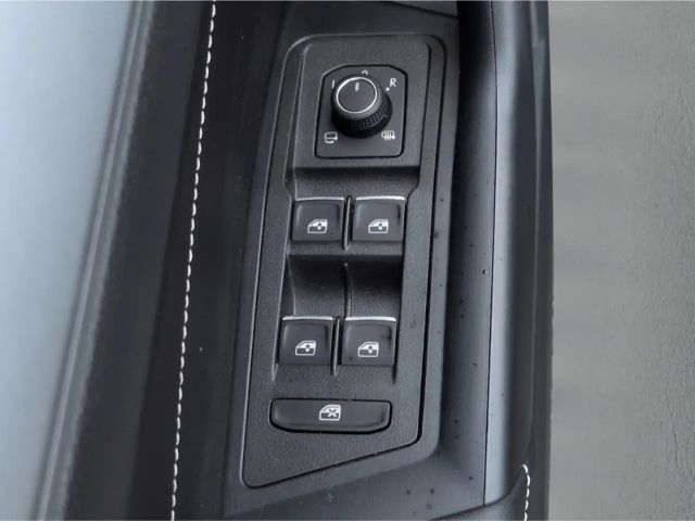 Volkswagen T-Roc GOAL TSI*ACC LED Navi digCockp SHZ VKZ-Erk