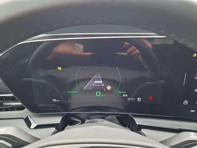 Audi Q6 e-tron TECH LED+ 19" ACC KAM.