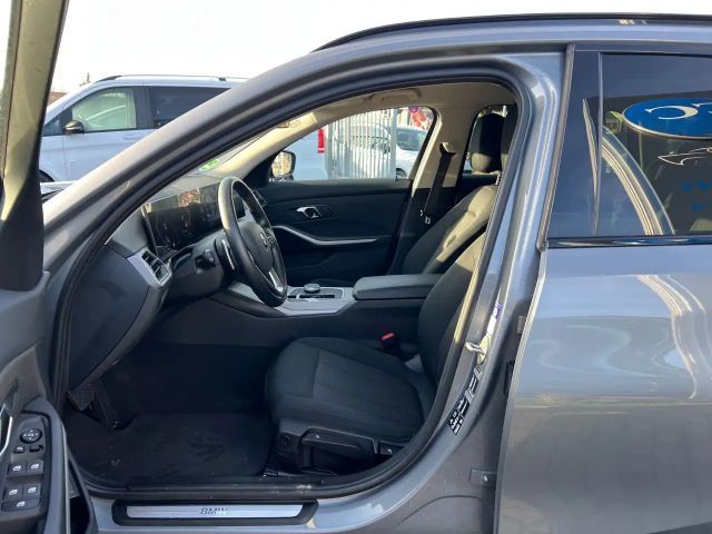 BMW 320 320d Touring xDrive