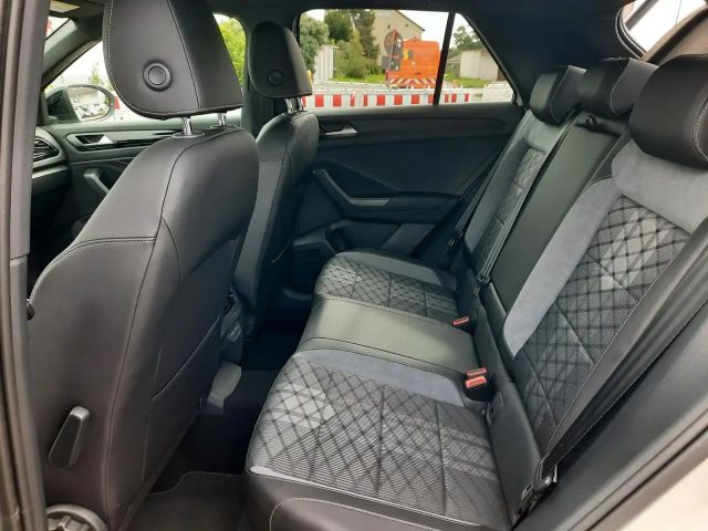Volkswagen T-Roc IQ.Drive R-Line Style