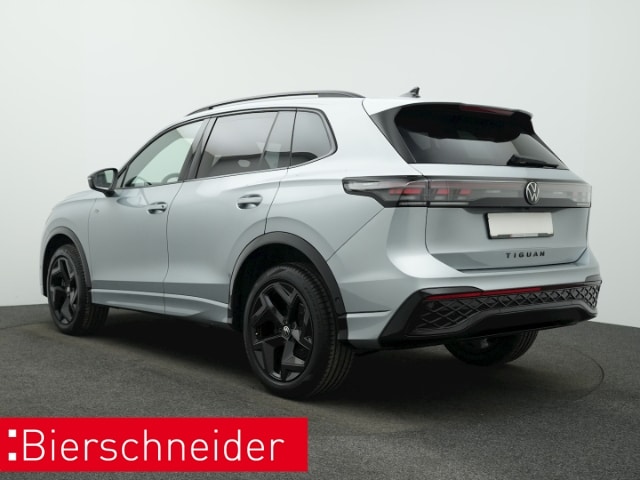 Volkswagen Tiguan 2.0 TDI DSG 4Mo. R-Line BLACK-STYLE AHK H&K ALU19