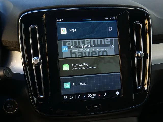 Volvo XC40 Dark Plus