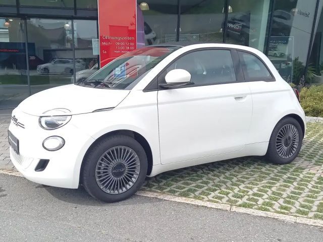 Fiat 500C Icon