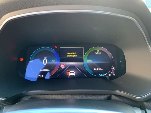 Renault Captur E-Tech RS