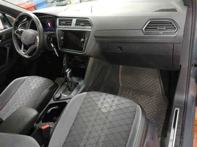 Volkswagen Tiguan DSG R-Line