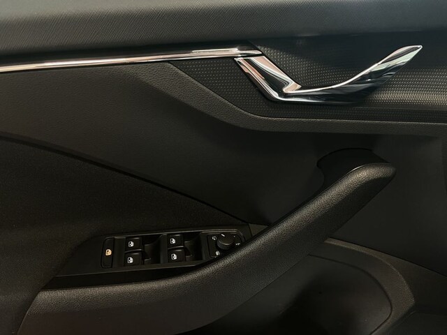 Skoda Kamiq 1.0 TSI Tour