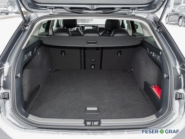 Volkswagen Passat 1.5 eTSI Business DSG