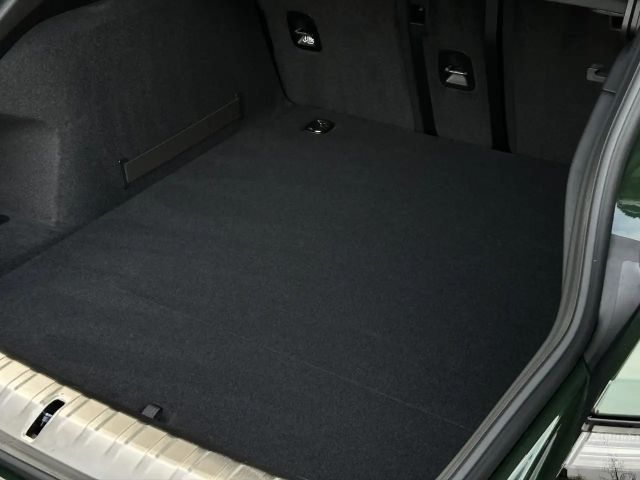 Porsche Taycan 4 Cross Turismo