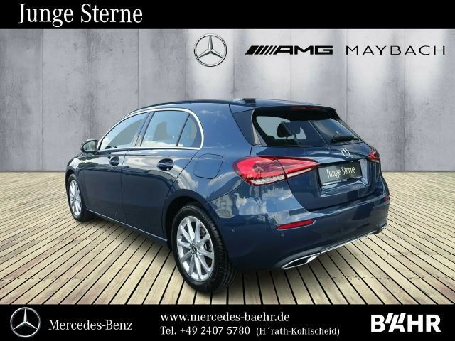 Mercedes-Benz A 180 A 180 d Progressive