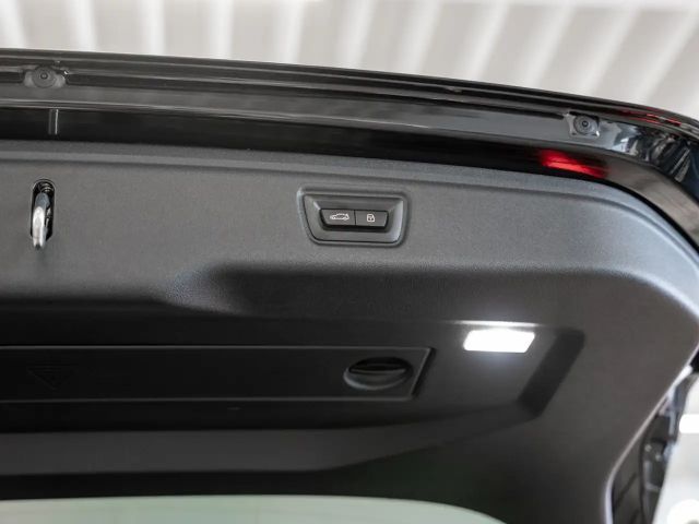 BMW 330 330d M-Sport Touring xDrive