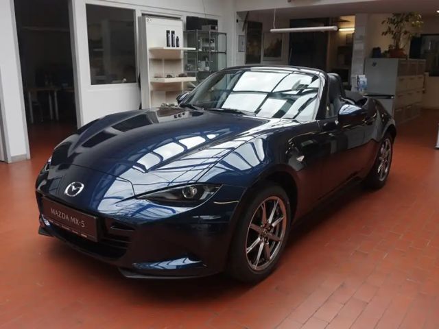 Mazda MX-5 SkyActiv