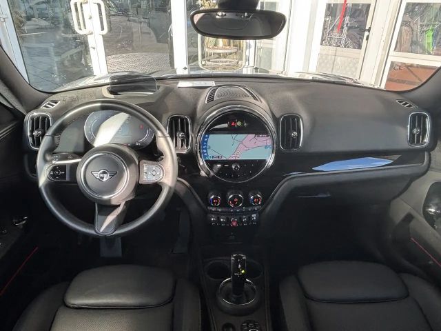 MINI Cooper Countryman DKG Classic Trim el. Heckklappe Navi