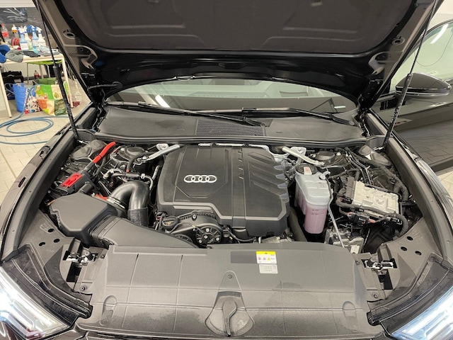 Audi A6 45 TFSI S-Line S-Tronic Sedan