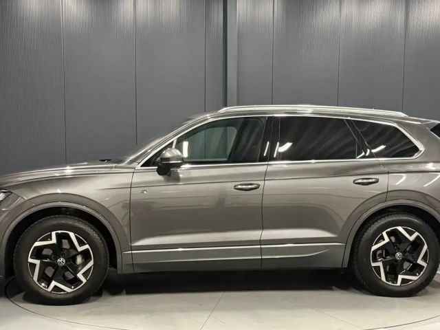 Volkswagen Touareg 4Motion R-Line